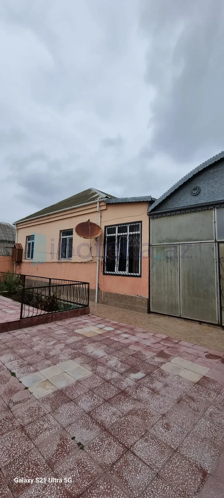 Satılır 5 otaqlı həyət evi 170 m²