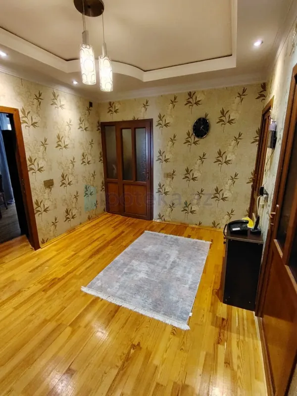 Satılır 4 otaqlı yeni tikili 110 m²