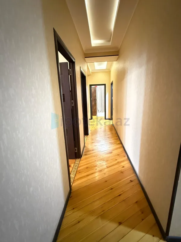 Satılır 3 otaqlı yeni tikili 108 m²