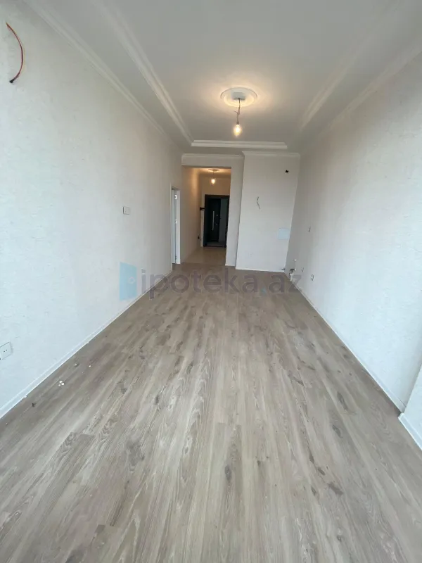 Satılır 2 otaqlı yeni tikili 60 m²