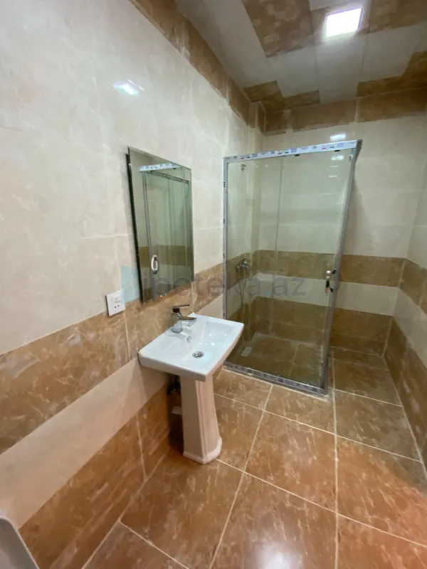 Satılır 2 otaqlı yeni tikili 60 m²