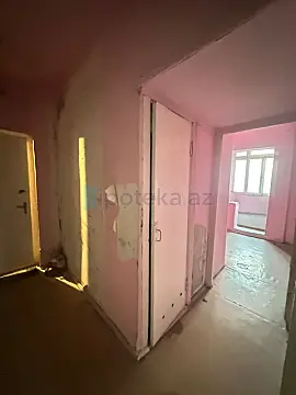 Satılır 1 otaqlı köhnə tikili 42 m²