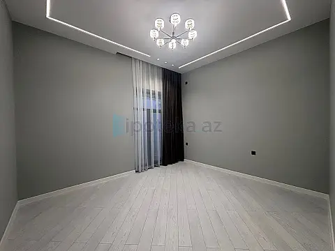Satılır 4 otaqlı mənzil 155 m²