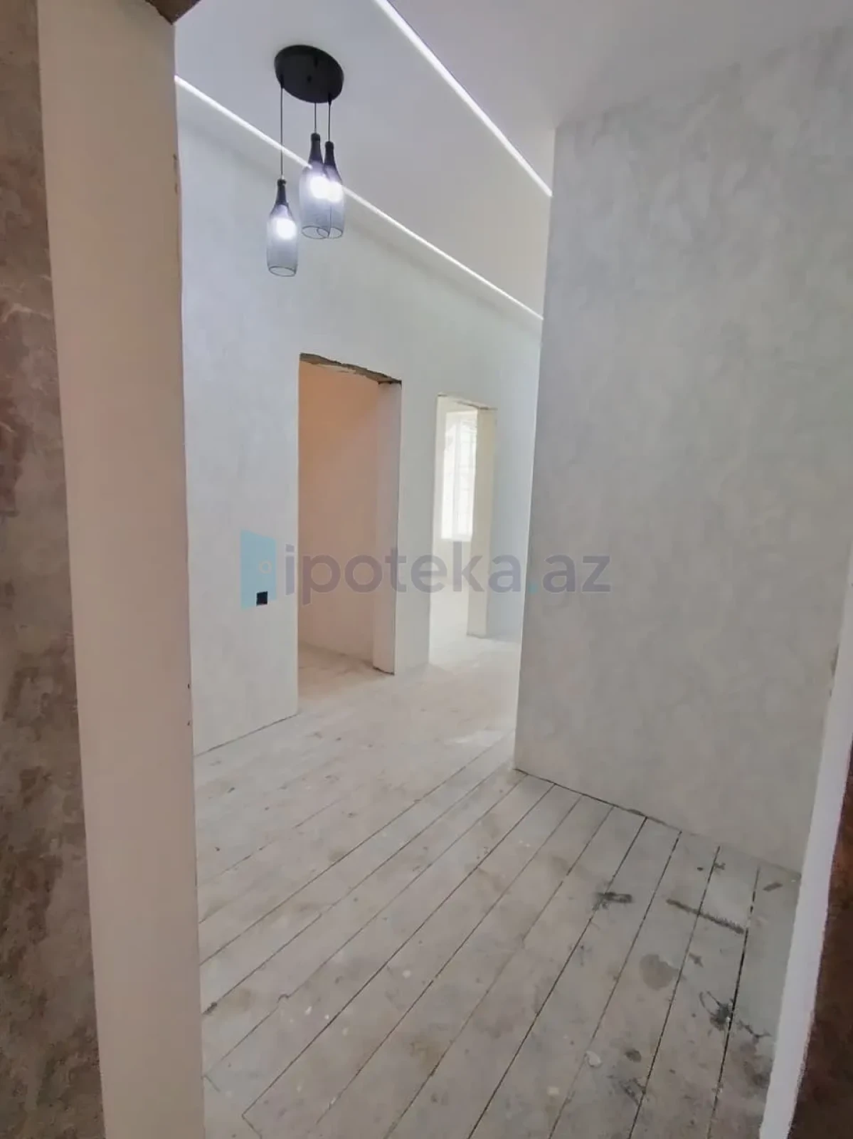 Satılır 4 otaqlı həyət evi 100 m²
