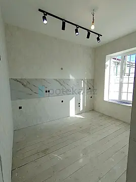 Satılır 4 otaqlı həyət evi 100 m²