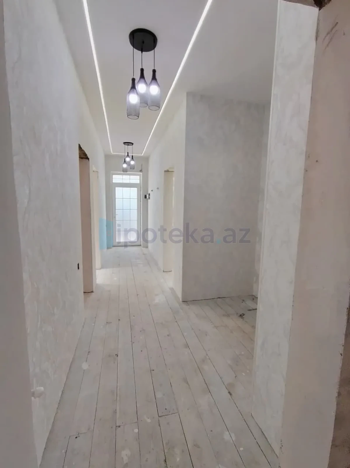 Satılır 4 otaqlı həyət evi 100 m²