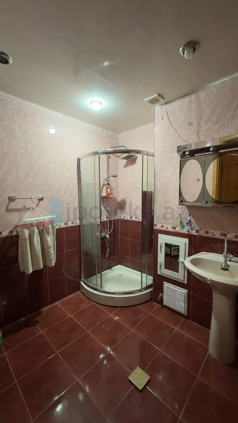 Satılır 4 otaqlı yeni tikili 145 m²