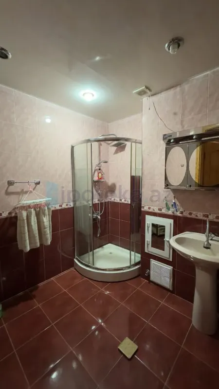 Satılır 4 otaqlı yeni tikili 145 m²