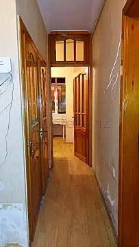Satılır 2 otaqlı köhnə tikili 65 m²