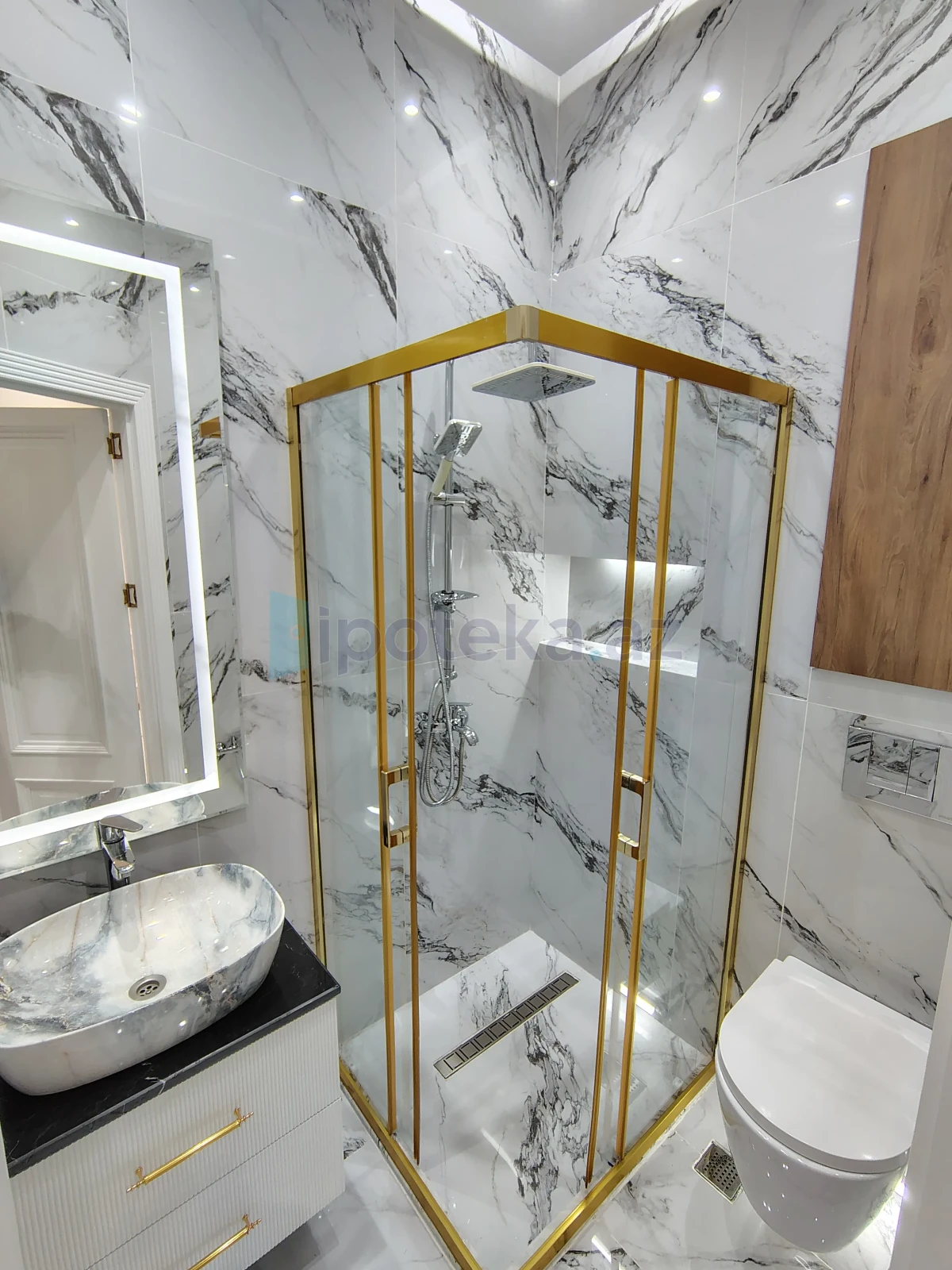 Satılır 2 otaqlı yeni tikili 68 m²