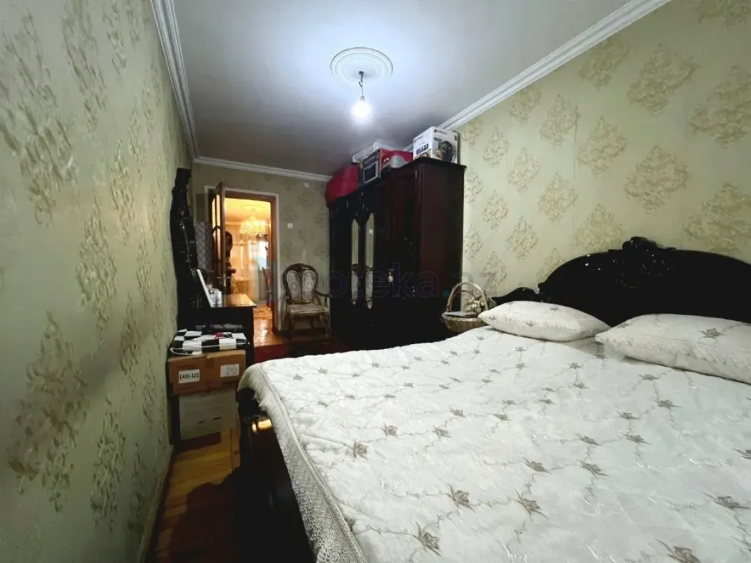 Satılır 3 otaqlı köhnə tikili 65 m²