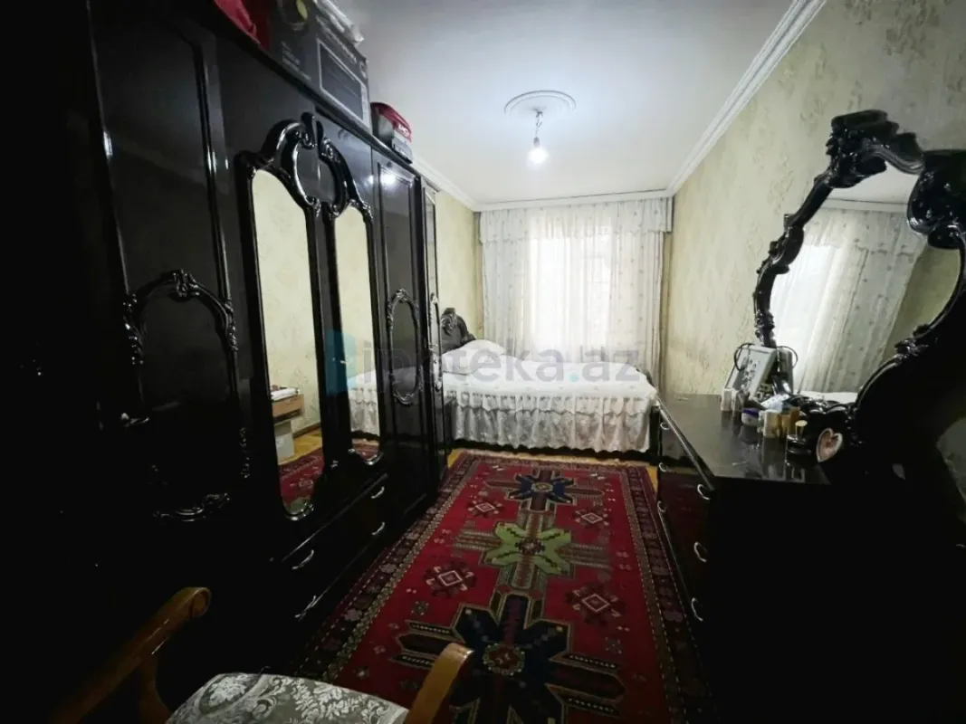 Satılır 3 otaqlı köhnə tikili 65 m²
