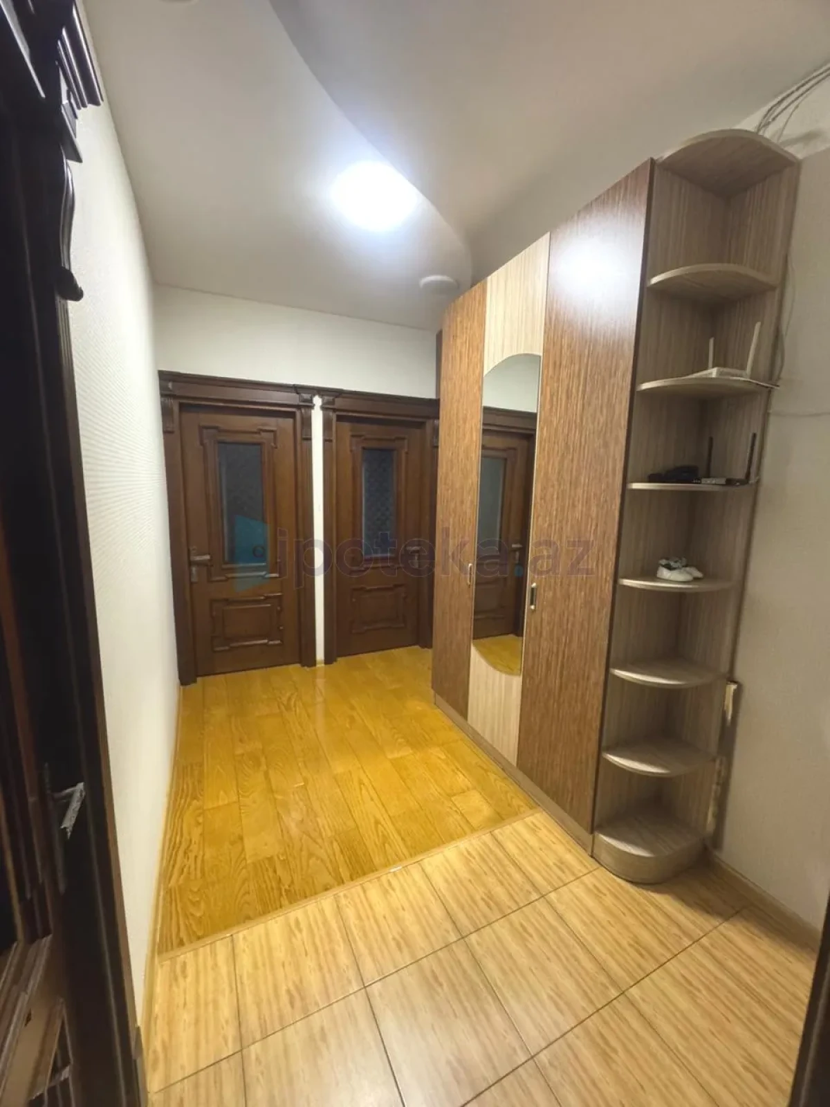 Satılır 4 otaqlı yeni tikili 110 m²