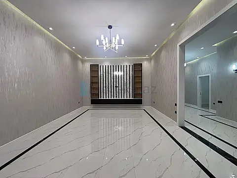 Satılır 4 otaqlı mənzil 195 m²