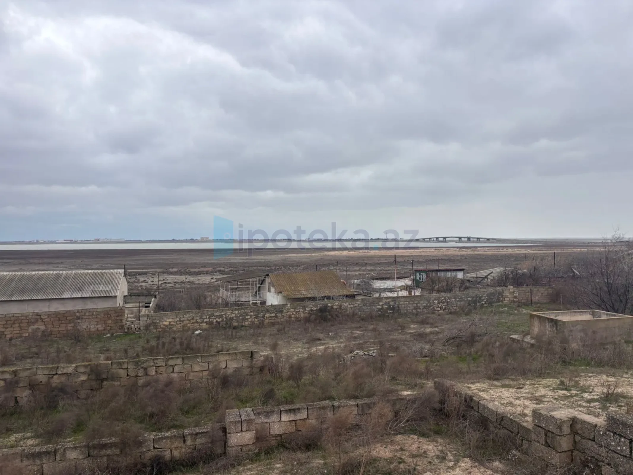 Satılır torpaq sahəsi 6 m²