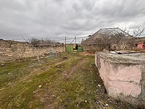 Satılır torpaq sahəsi 4 m²