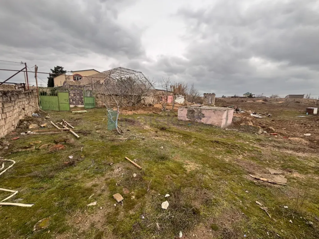 Satılır torpaq sahəsi 4 m²