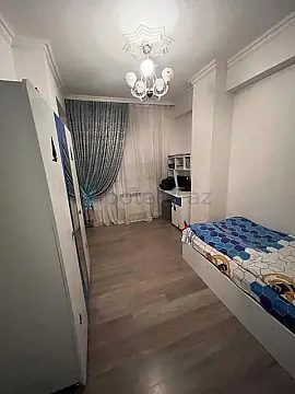 Satılır 3 otaqlı yeni tikili 85 m²