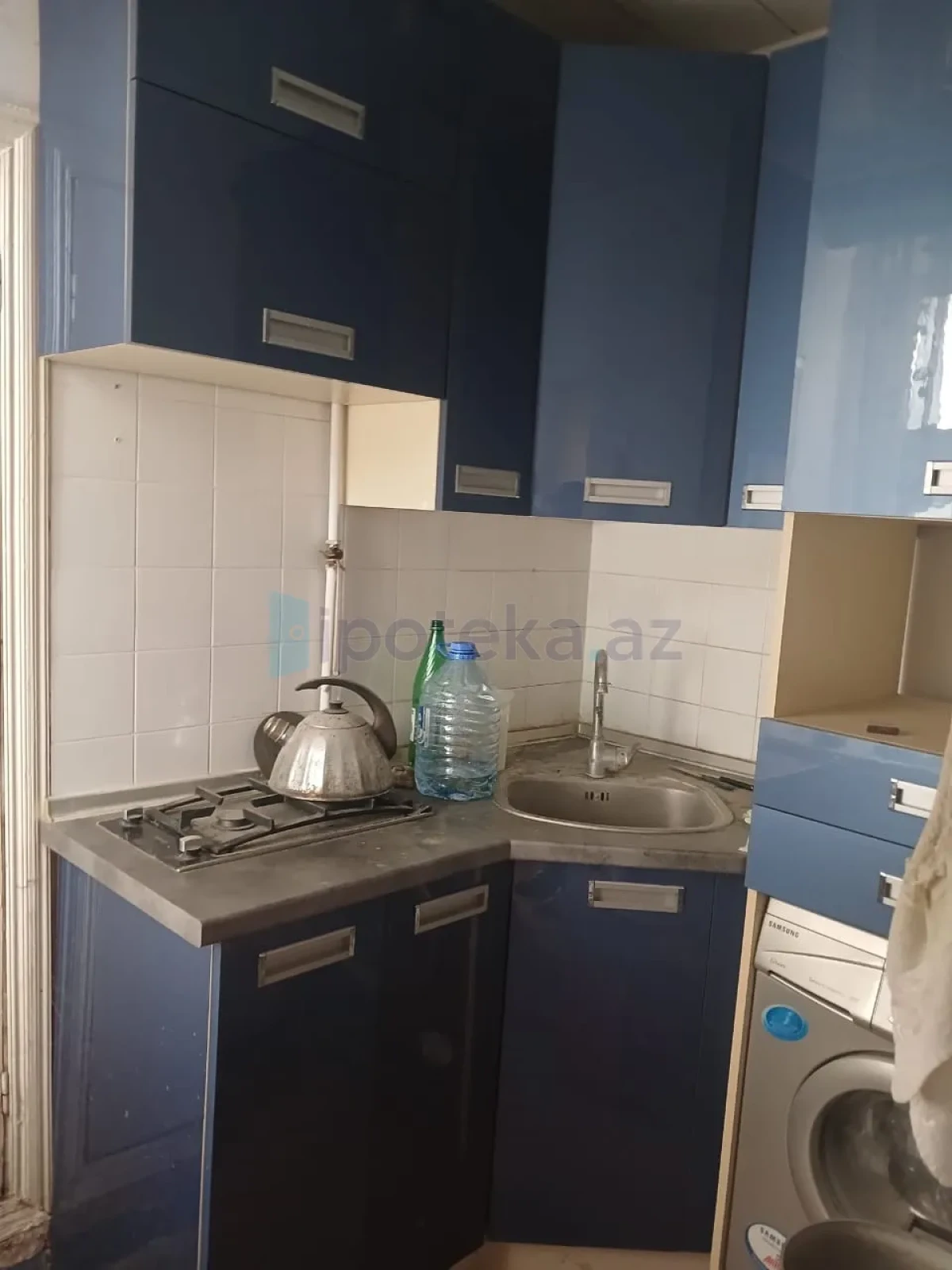 Satılır 2 otaqlı köhnə tikili 40 m²