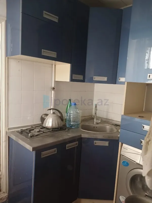 Satılır 2 otaqlı köhnə tikili 40 m²