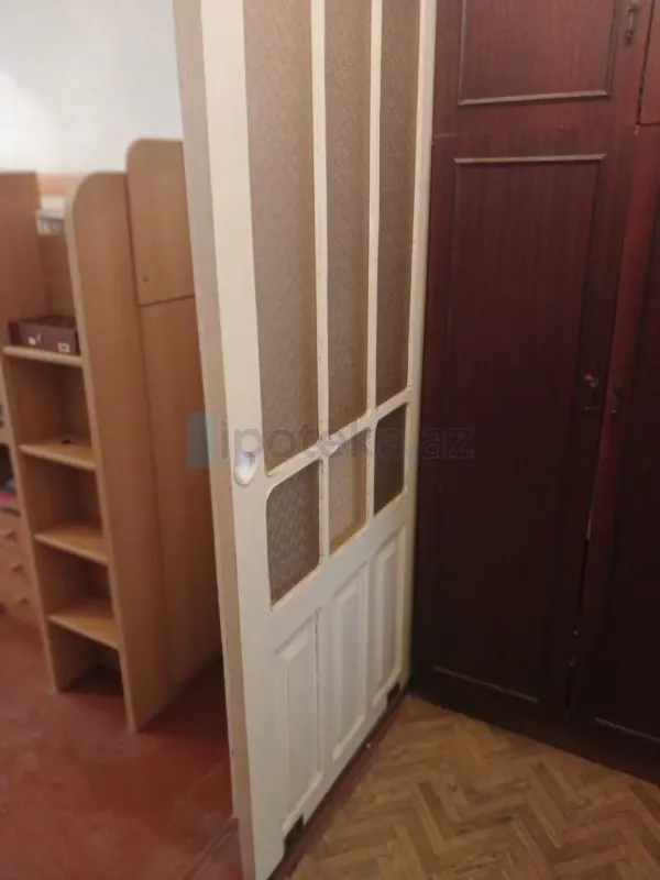 Satılır 2 otaqlı köhnə tikili 40 m²