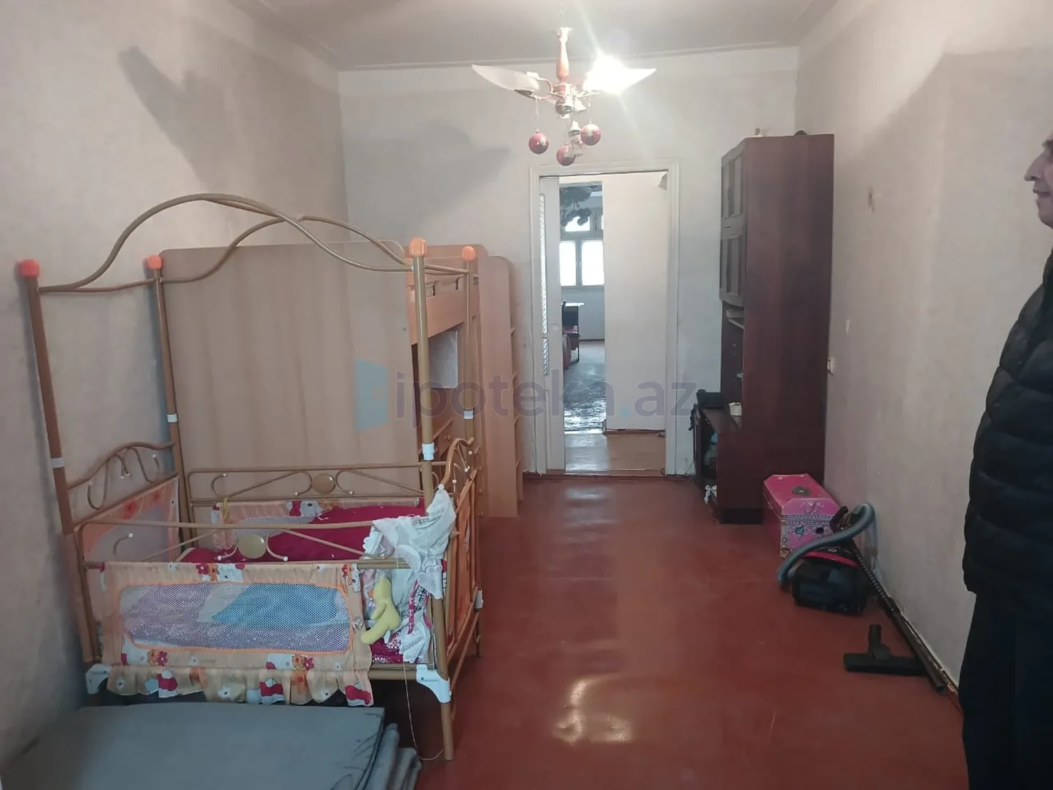 Satılır 2 otaqlı köhnə tikili 40 m²