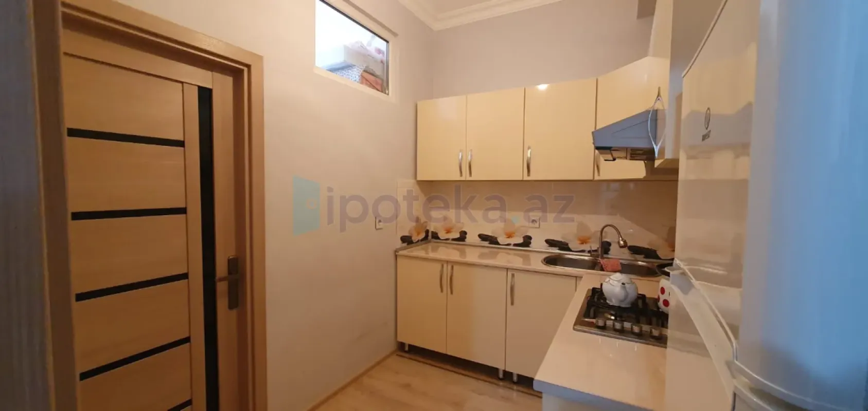 Satılır 3 otaqlı yeni tikili 71.5 m²