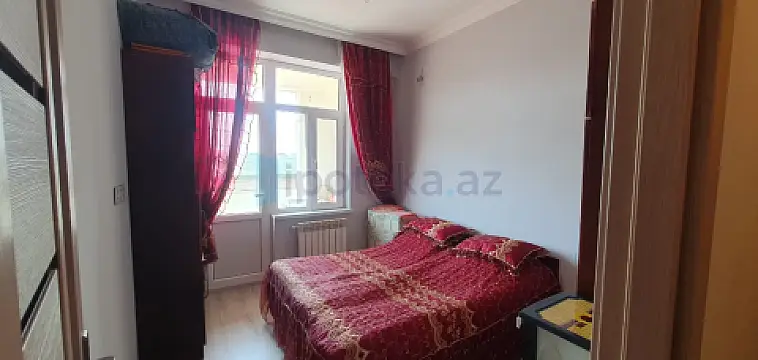 Satılır 3 otaqlı yeni tikili 71.5 m²