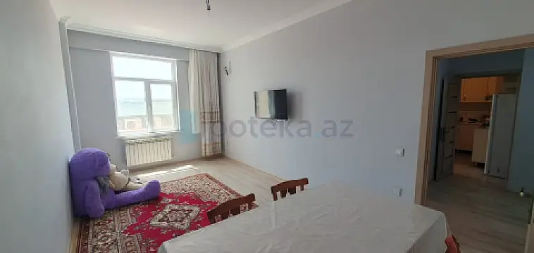 Satılır 3 otaqlı yeni tikili 71.5 m²