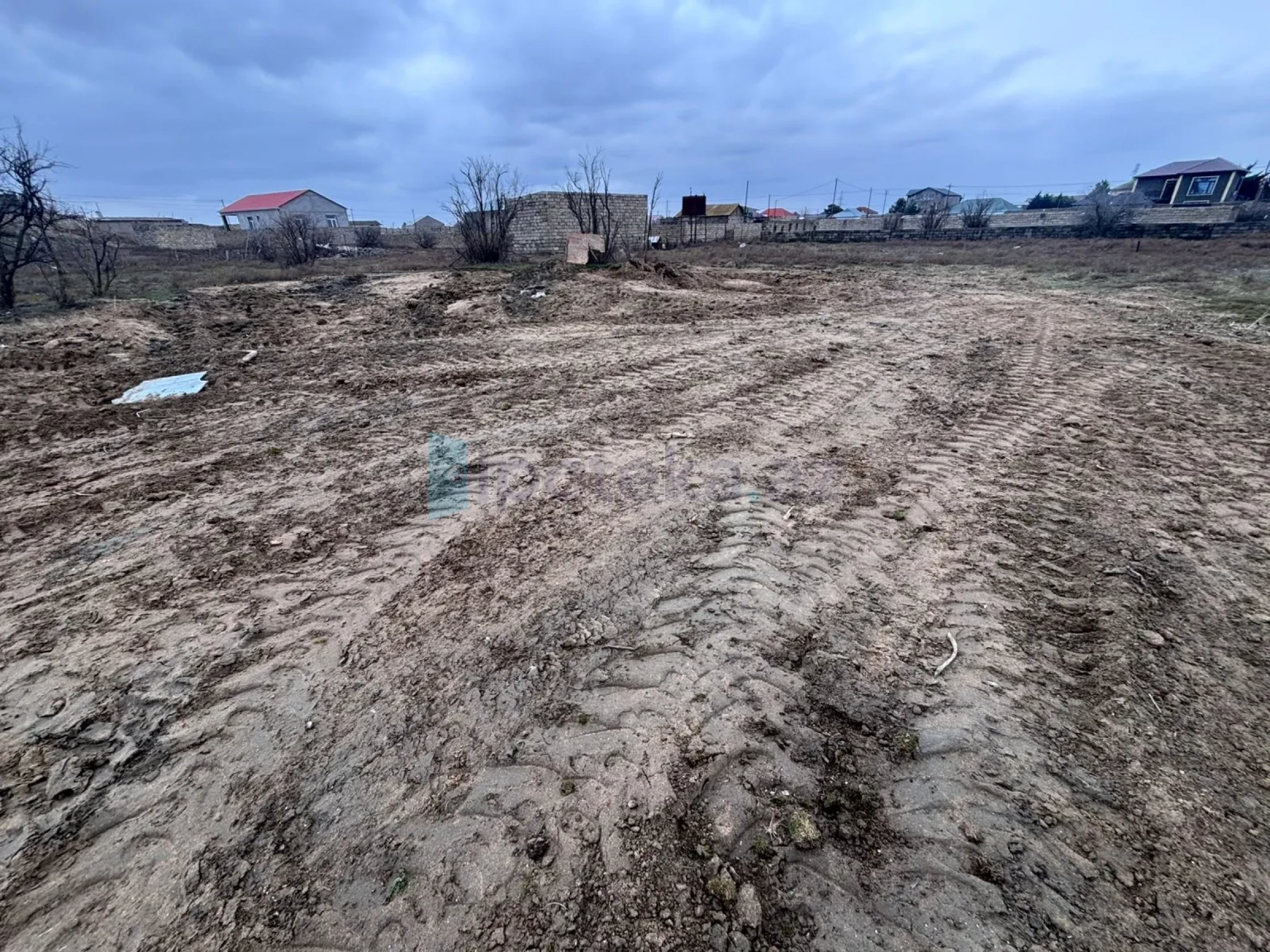 Satılır torpaq sahəsi 24 m²