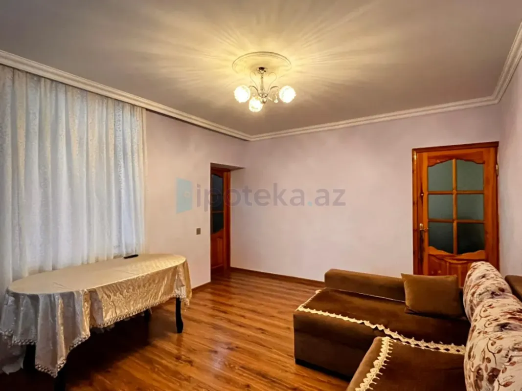 Satılır 5 otaqlı həyət evi 120 m²