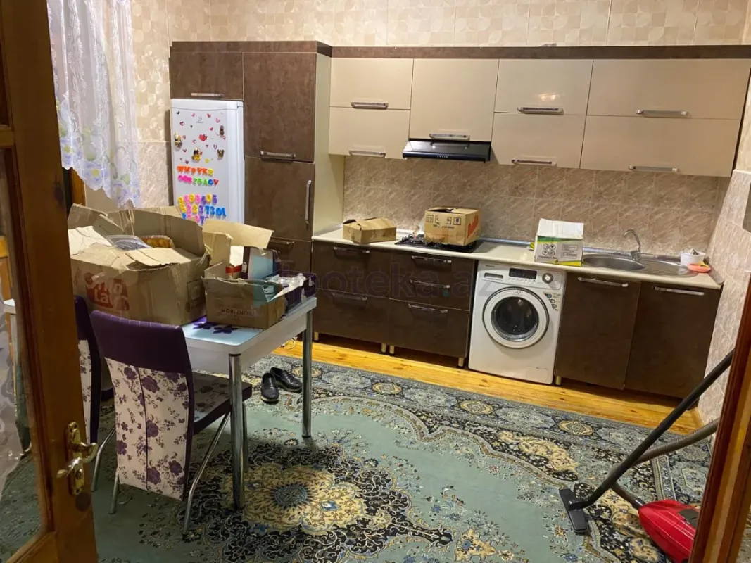 Satılır 4 otaqlı həyət evi 150 m²