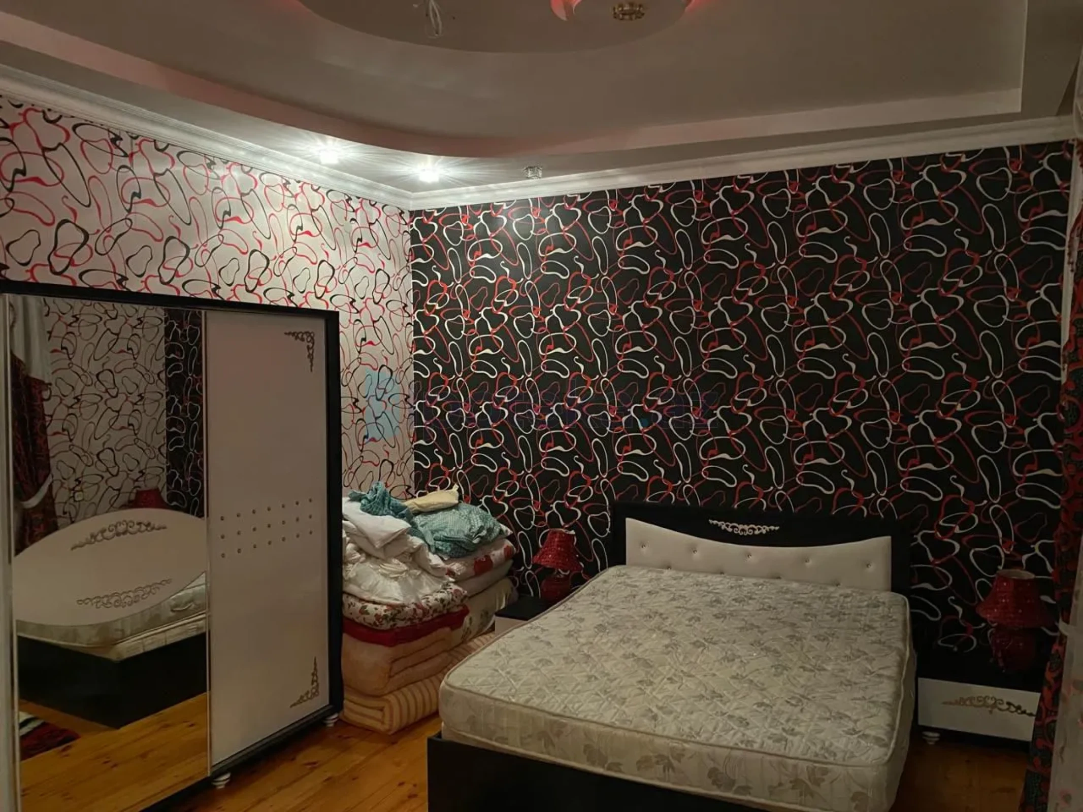 Satılır 4 otaqlı həyət evi 150 m²