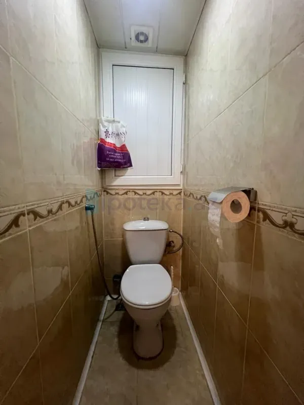 Satılır 3 otaqlı köhnə tikili 85 m²