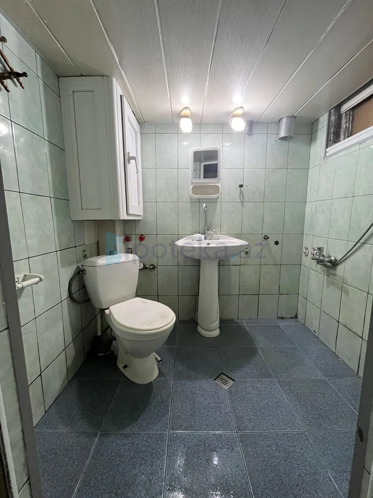 Satılır 3 otaqlı yeni tikili 75 m²