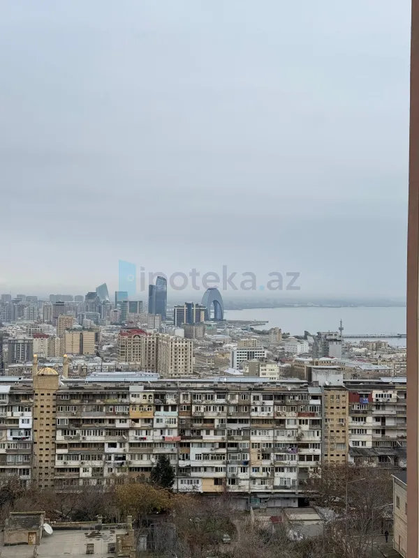 Satılır 4 otaqlı yeni tikili 208 m²