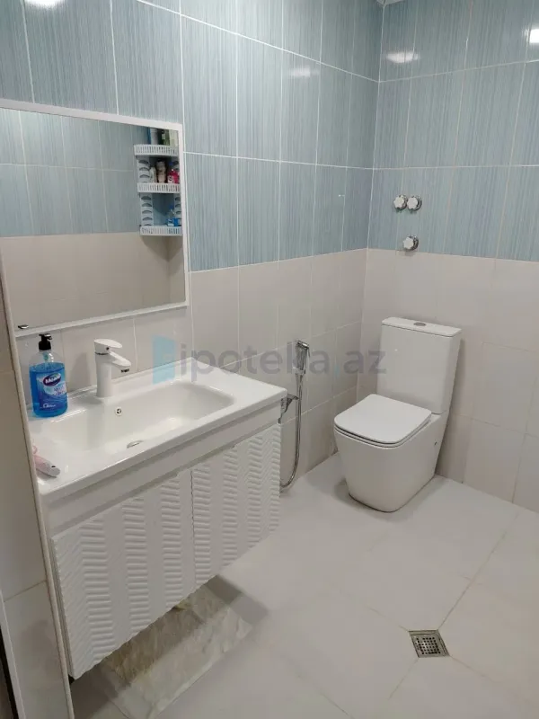 Satılır 3 otaqlı yeni tikili 68 m²