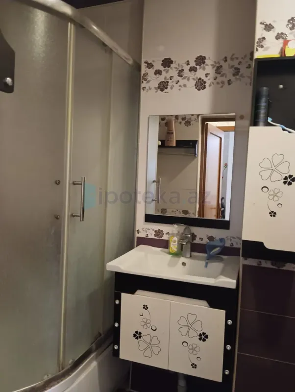 Satılır 2 otaqlı yeni tikili 45 m²