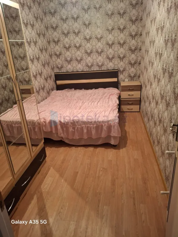 Satılır 3 otaqlı yeni tikili 76 m²