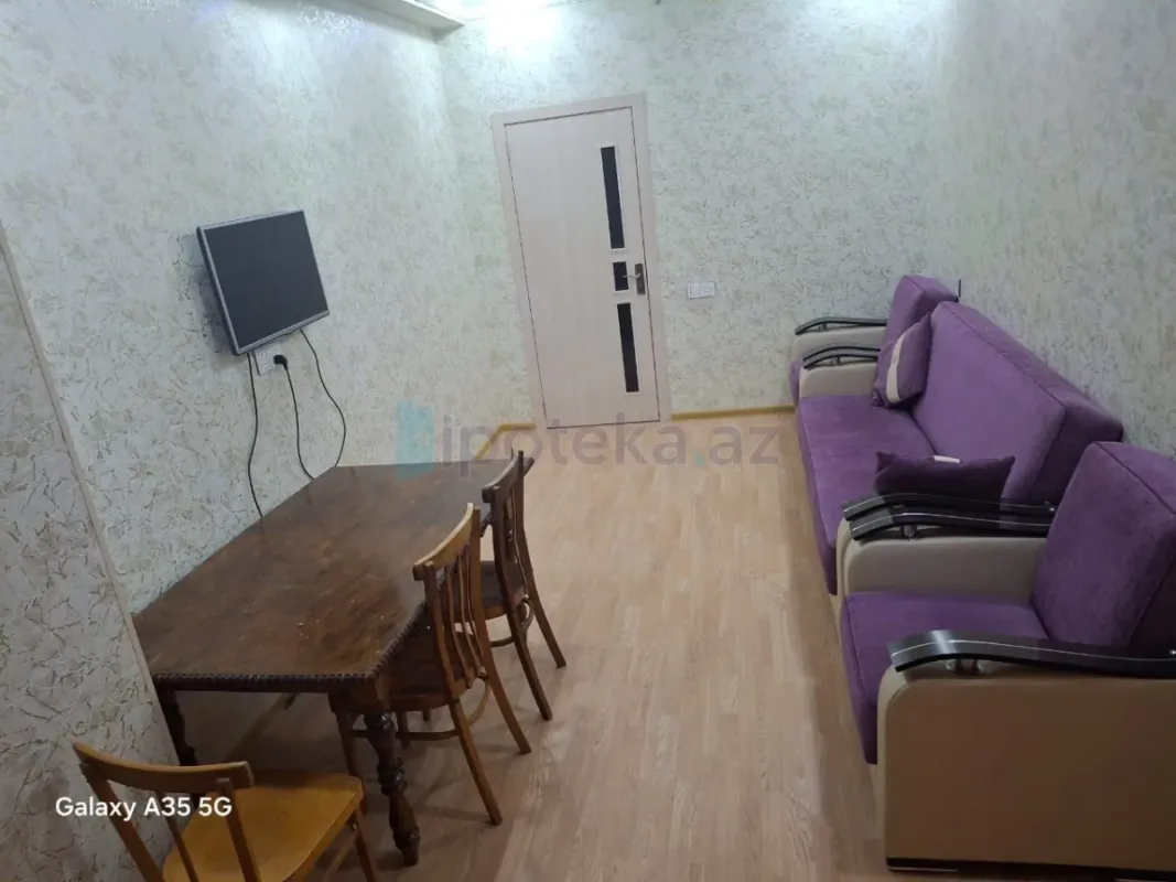 Satılır 3 otaqlı yeni tikili 76 m²