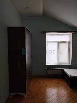Satılır 4 otaqlı həyət evi 150 m²