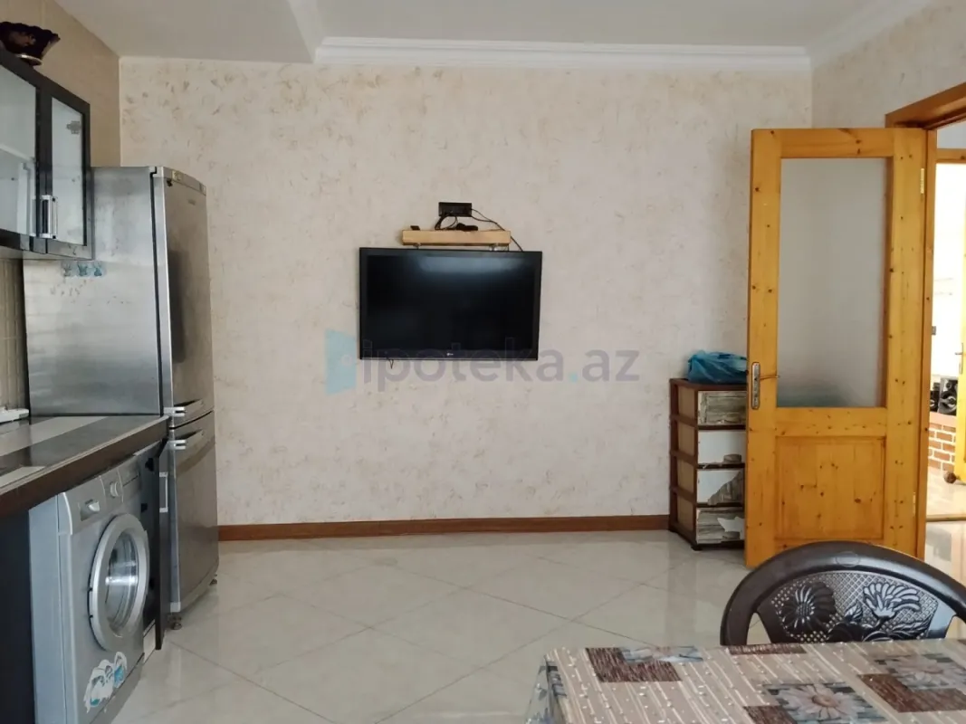 Satılır 4 otaqlı həyət evi 150 m²