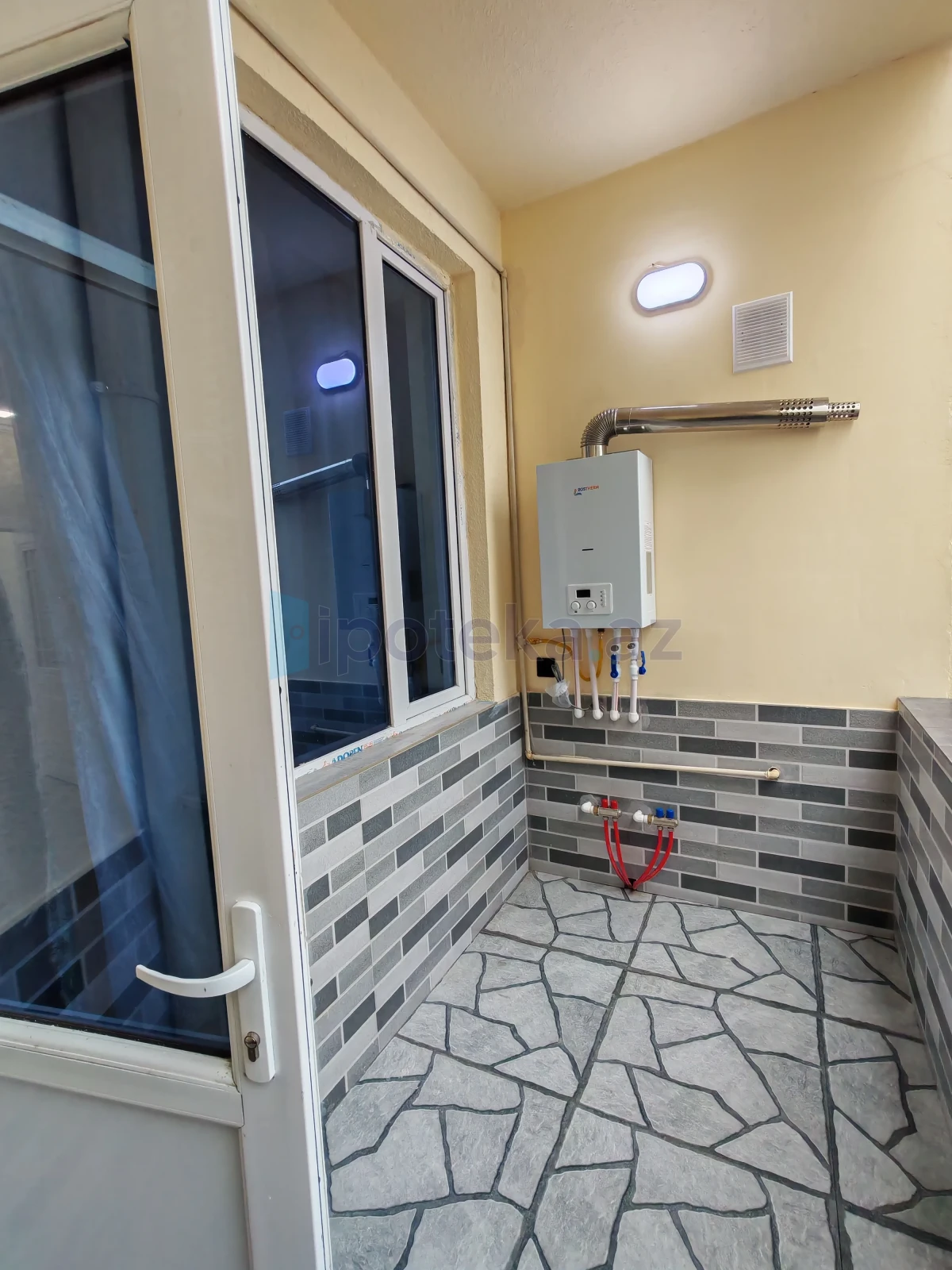 Satılır 3 otaqlı həyət evi 75 m²