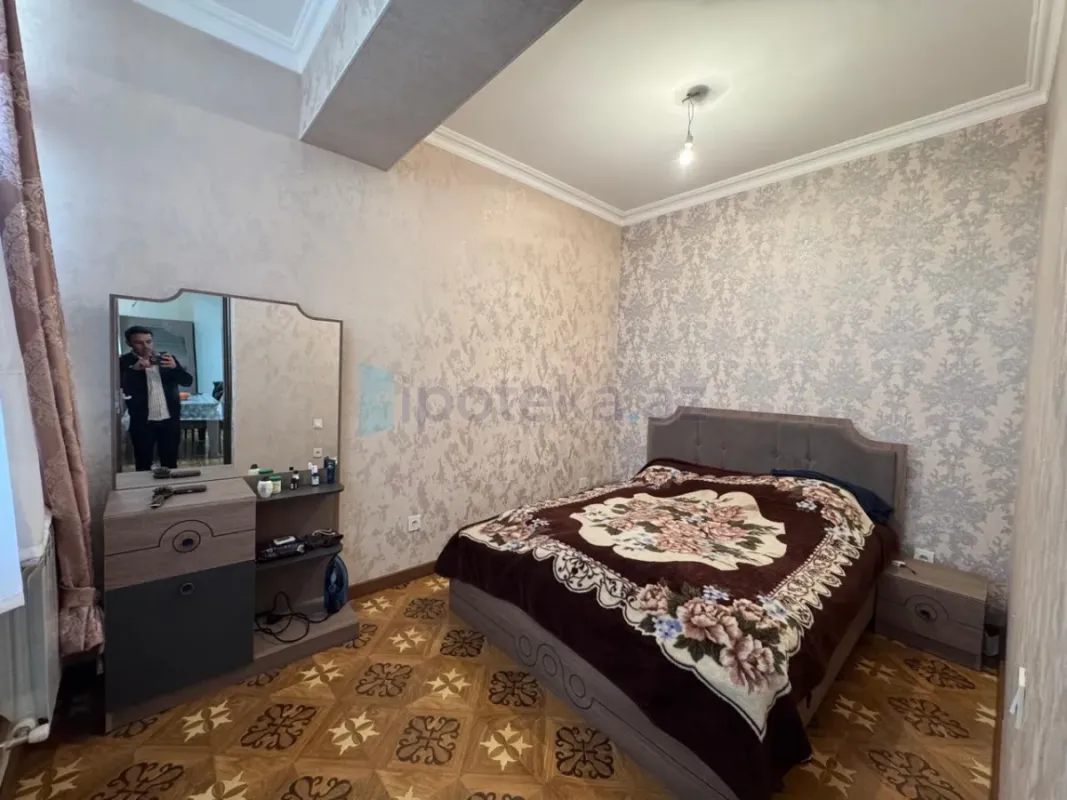 Satılır 3 otaqlı yeni tikili 70 m²