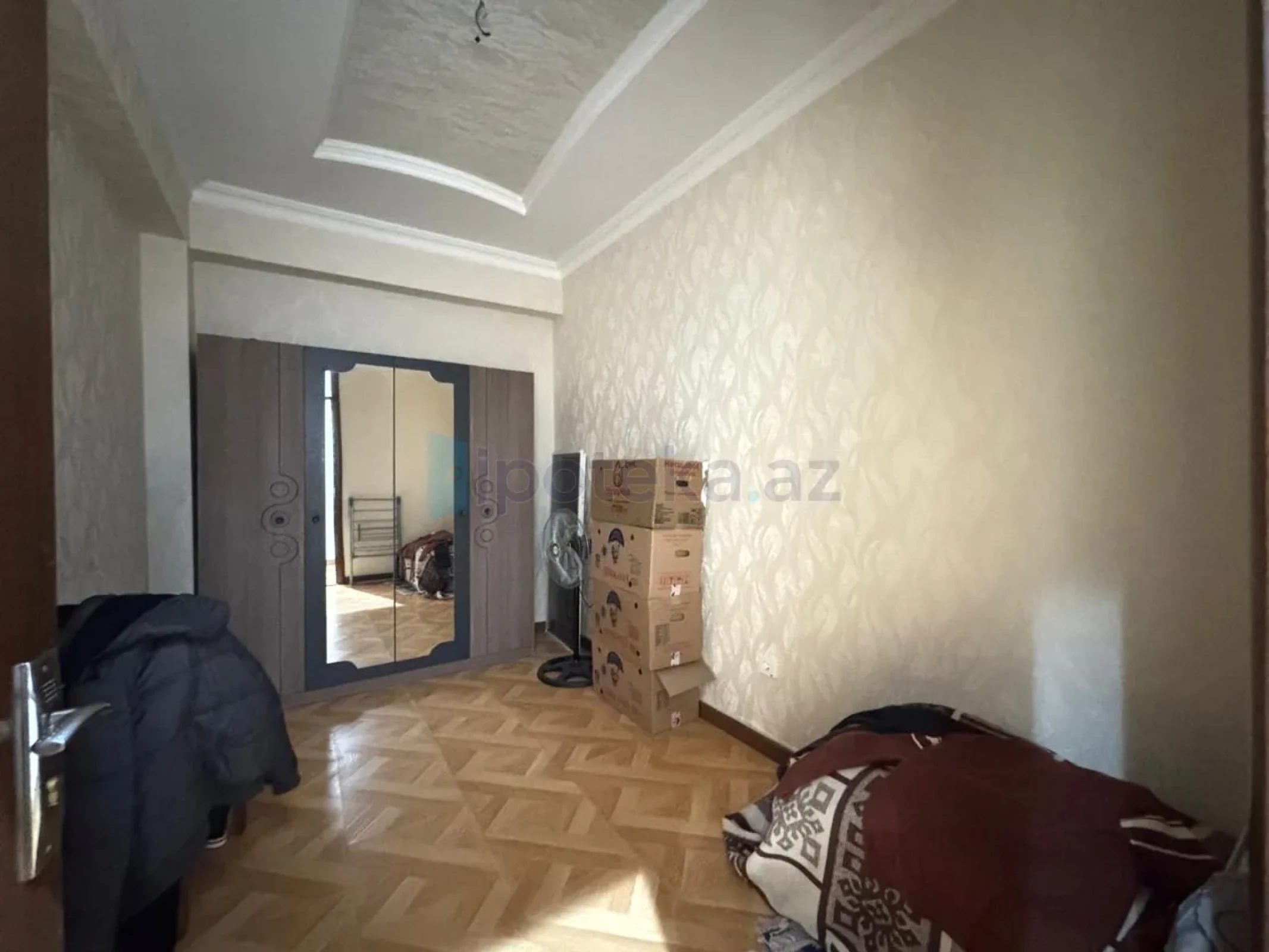 Satılır 3 otaqlı yeni tikili 70 m²