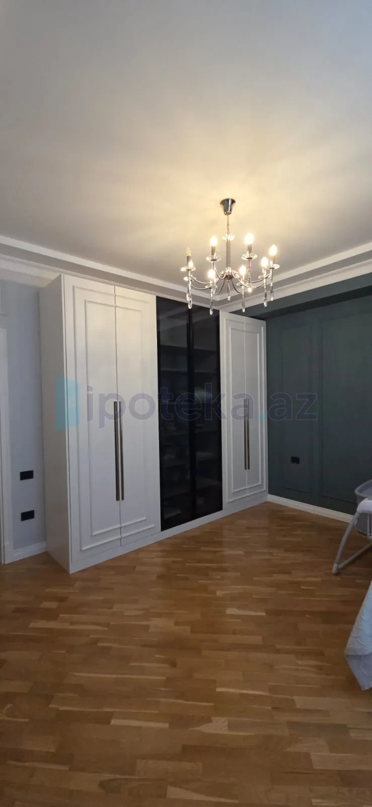 Satılır 3 otaqlı yeni tikili 128 m²