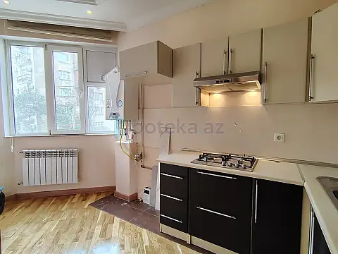 Satılır 2 otaqlı yeni tikili 60 m²