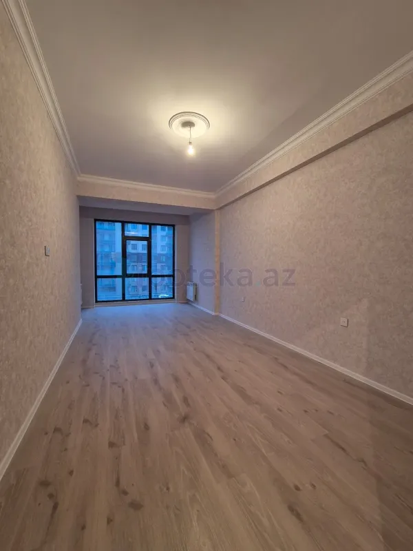 Satılır 2 otaqlı yeni tikili 76 m²