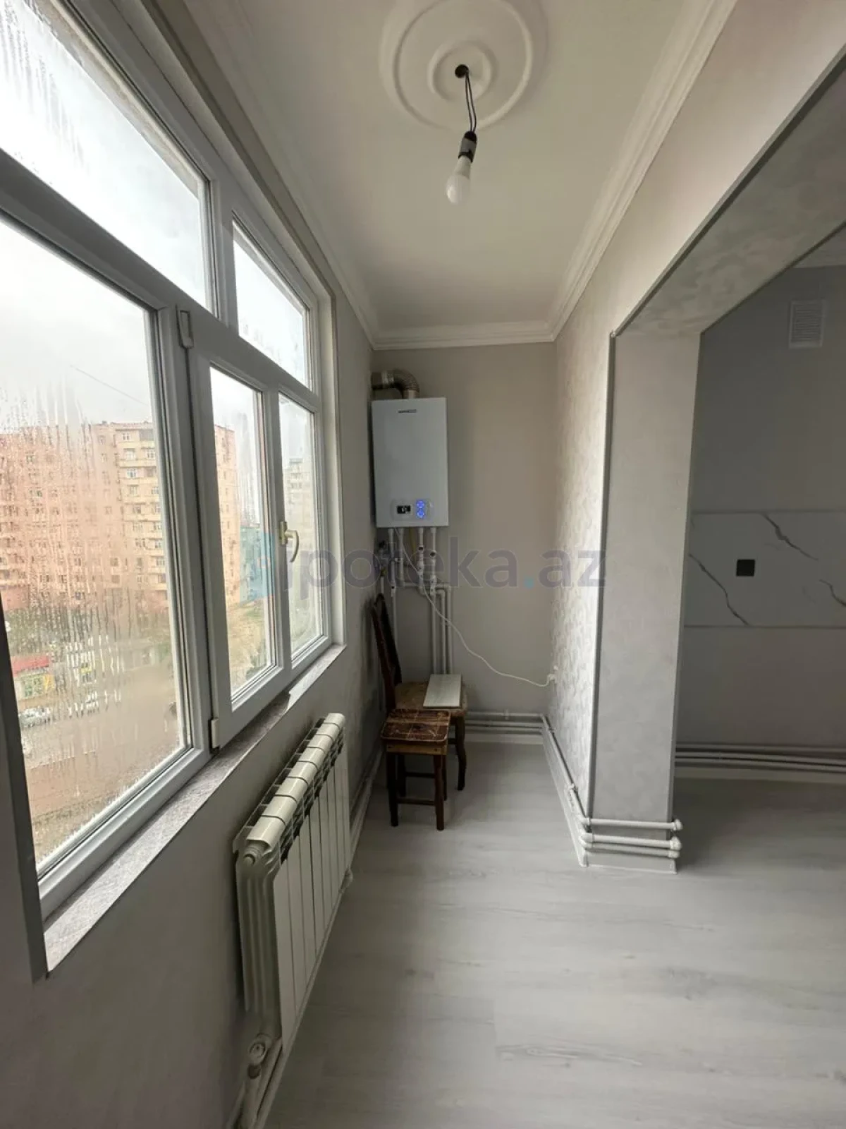 Satılır 2 otaqlı köhnə tikili 60 m²