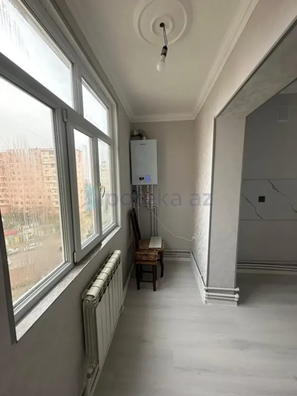Satılır 2 otaqlı köhnə tikili 60 m²